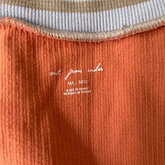urban oitfitters orange crop top - Picture 3 of 3